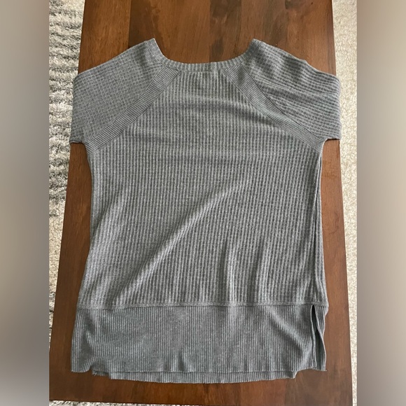 Peyton Jenson Emylee Brushed Thermal Grey Sweater Tunic in size Medium - Picture 3 of 3